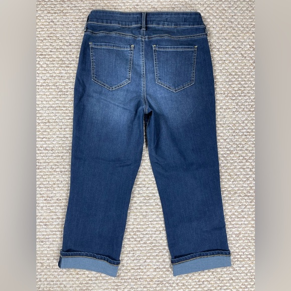 NYDJ Marilyn Straight Capris - Picture 2 of 11